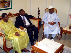 President Alpha Konare with Sierra Leone Foreign Minister Momodou Koroma 