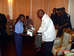 President Kabbah receiving theTRC report