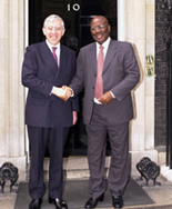 President Kabbah and The UK Foreign Minister Jack Straw at 10 Downing Street, London