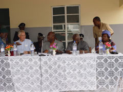 President Kabbah flanked by Vice President Berewa and Ambassador, Peter Chaveas of USA