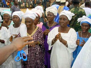 Grateful old women of Mambolo